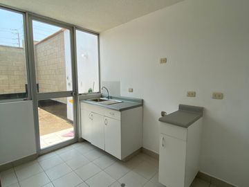CASA EN VENTA - OCASION