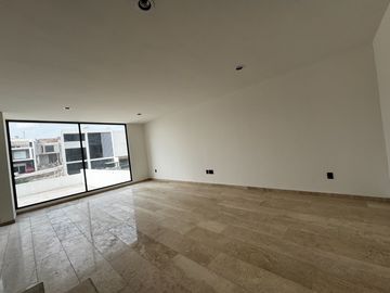 Casa en Venta en Fraccionamiento Orense Residencial (conocido anteriormente como Lomas de Chapultepec).