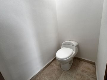 Casa en Venta en Fraccionamiento Orense Residencial (conocido anteriormente como Lomas de Chapultepec).