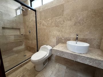 Casa en Venta en Fraccionamiento Orense Residencial (conocido anteriormente como Lomas de Chapultepec).