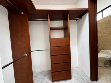 Casa en Venta en Fraccionamiento Orense Residencial (conocido anteriormente como Lomas de Chapultepec).