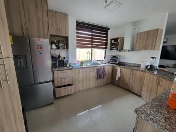 Departamento de Venta en Costa Brisa Via a la Costa