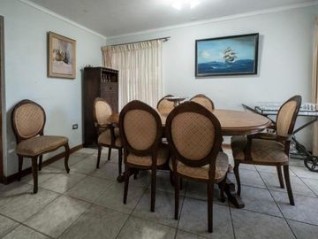 SE VENDE HERMOSA CASA EN CONDOMINIO. EXCELENTE CONECTIVIDAD QUILPUÉ