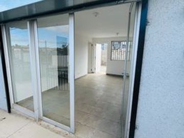 SE VENDEN DOS LOCALES COMERCIALES, CONDOMINIO LOS MOLINOS II