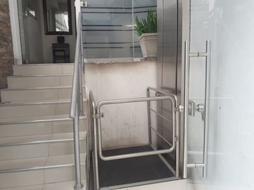 SE VENDE LINDO DEPARTAMENTO EN SALAMANCA DE MONTERRICO