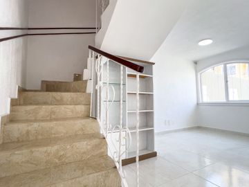 Casa en venta Valle de Guadalupe Central de Abastos antes 1,840,000 buen fin