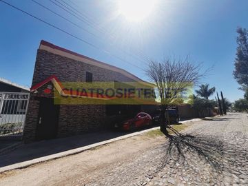 CASA EN VENTA (LOMA VERDE)