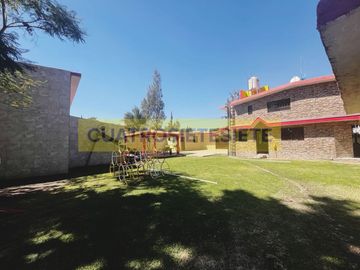 CASA EN VENTA (LOMA VERDE)