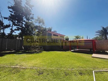 CASA EN VENTA (LOMA VERDE)