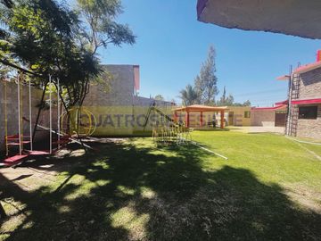 CASA EN VENTA (LOMA VERDE)