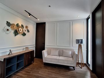 Rumah Full Furnished Elegan Modern di Jl Kapt. Haryadi dekat Sleman City Hall
