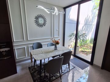 Rumah Full Furnished Elegan Modern di Jl Kapt. Haryadi dekat Sleman City Hall