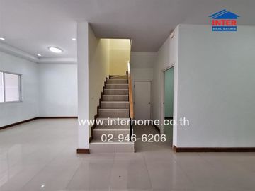 2-storey townhouse, 23 sq m, The Money Village, Rangsit-Khlong Sam, near Big C Khlong 3, Rangsit-Nakhon Nayok Road, Khlong Sam Road, Khlong Luang, Pat