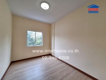 2-storey townhouse, 23 sq m, The Money Village, Rangsit-Khlong Sam, near Big C Khlong 3, Rangsit-Nakhon Nayok Road, Khlong Sam Road, Khlong Luang, Pat