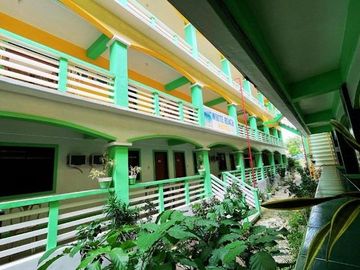 FOR SALE: White Beach Hotel Bar & Restaurant in Puerto Galera