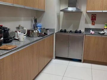 FOR SALE: FOUR SEASON RIVIERA, BINONDO, MANILA