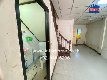 2-storey townhouse, 24 sq m, Pongsirichai Village 1, near Southeast Asia University, Do Home Petchkasem, Petchkasem Road, Phutthamonthon Sai 4 Road, K