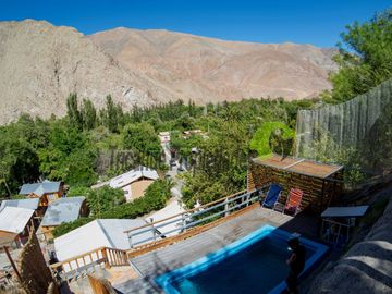 En Paihuano, Valle del Elqui, venta de casa con piscina y quincho. Hermosa vista. $69 millones