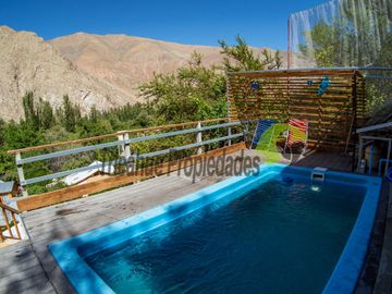 En Paihuano, Valle del Elqui, venta de casa con piscina y quincho. Hermosa vista. $69 millones