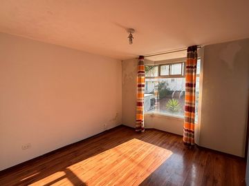 Excelente Oportunidad $71.900 ! Sector Norte-Carcelén 4 Dormitorios, Guardianía 24/7