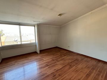 Excelente Oportunidad $71.900 ! Sector Norte-Carcelén 4 Dormitorios, Guardianía 24/7