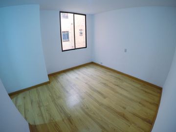 VENTA APARTAMENTO en HAYUELOS, cerca a CC Hayuelos, CC Multiplaza, Centro Empresarial Buro 24, Av Ciudad de Cali, Av Boyaca, Av El Dorado