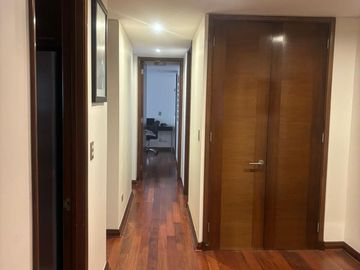 Departamento En Excelente Estado Cercano A Los Militares