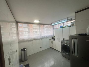 Departamento En Excelente Estado Cercano A Los Militares
