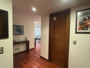 Departamento En Excelente Estado Cercano A Los Militares