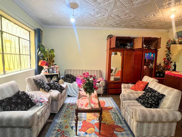 Venta de casa rentera- ubicado en Totoracocha- Cuenca