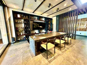 RESIDENCIA EN VENTA (CUMBRES DEL CAMPESTRE)