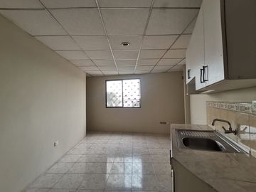 Venta Casa Rentera 3 departamentos La Alborada Guayaquil