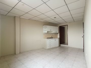 Venta Casa Rentera 3 departamentos La Alborada Guayaquil