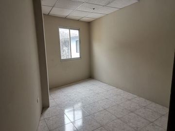 Venta Casa Rentera 3 departamentos La Alborada Guayaquil