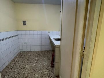 VENTA DEEDIFICIO  EN PRIMERA ETAPA DE ALAMEDA DE ATE