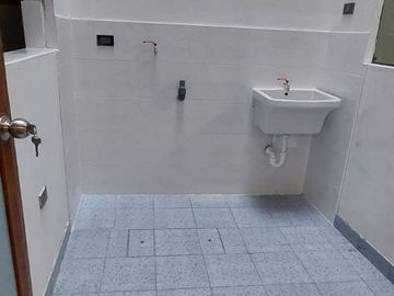 VENTA DEEDIFICIO  EN PRIMERA ETAPA DE ALAMEDA DE ATE