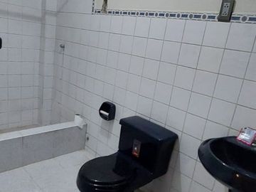 VENTA DEEDIFICIO  EN PRIMERA ETAPA DE ALAMEDA DE ATE