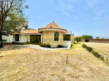 CASA DE UNA PLANTA EN VENTA (CLUB DE GOLF LA HACIENDA)