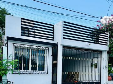 CASA EN VENTA VALLE DE HUINALA