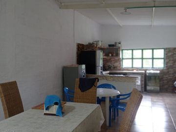 CASA EN VENTA MELGAR
