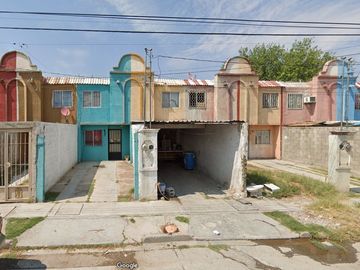 CASA EN CALLE AMATISTA, PEDREGAL DEL VALLE, TORREÒN ¡¡¡NO CRÈDITOS!!!
