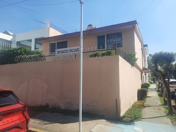 Casa en Fraccionamiento en Venta