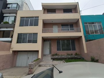 Casa Como Terreno Urb. Maranga Area 320m2 10 x 32