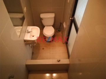 Increíble Oportunidad: Amplio y Espacioso Departamento de 4 Habitaciones, Urbanización Santo Domingo - Etapa 12