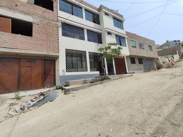 VENDO CASA CERCA A LA AV. VICTOR MALASQUEZ DE MANCHAY - PACHACAMAC