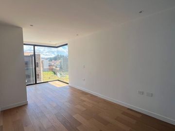LUJOSO DEPARTAMENTO EN VENTA SECTOR PRIMERO DE MAYO (EDIFICIO TERRA)