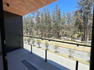 LUJOSO DEPARTAMENTO EN VENTA SECTOR PRIMERO DE MAYO (EDIFICIO TERRA)