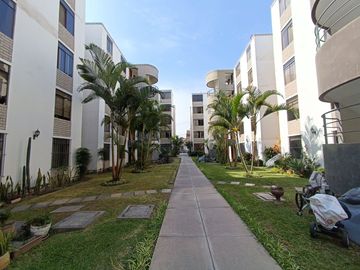 ¡Remate departamento remodelado en Chorrillos límite Barranco!
