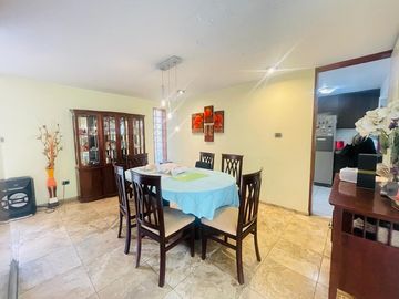 Acogedora Casa Con Lindos Acabados, Urb. Refugio, La Molina.