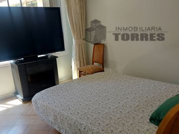 Ven a conocer este departamento en venta de 130m², excelente sector residencia Amoblado comuna de las Condes